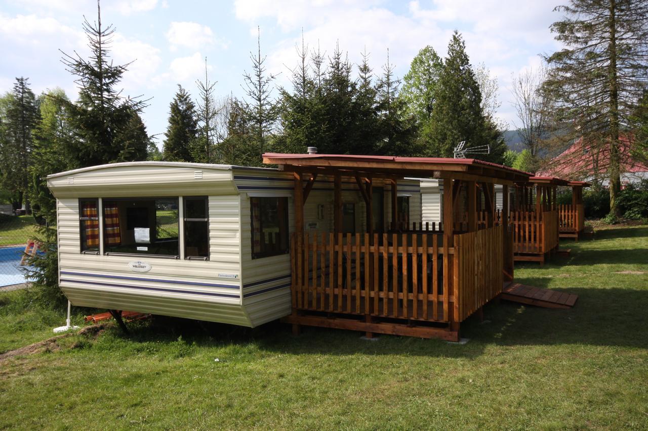 Mobilheim Kemp Rožnov pod Radhoštěm Zewnętrze zdjęcie